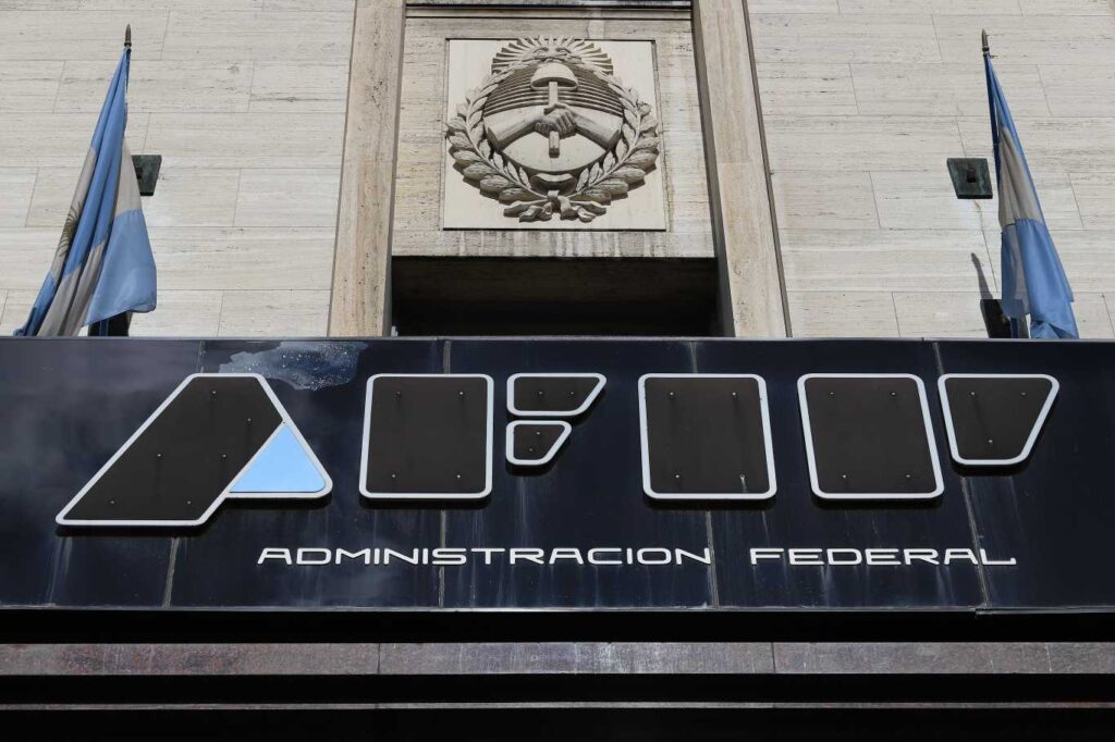 Es oficial: el Gobierno disolvió la AFIP por decreto